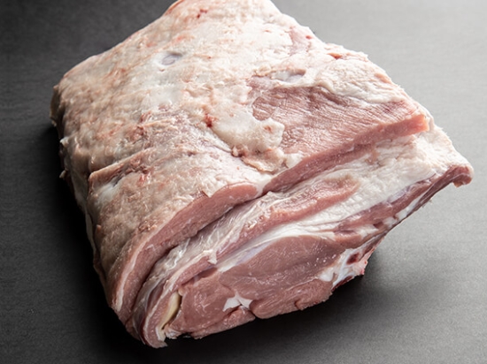 Carre veau detalonne 8 cote VVF 3,5KG
