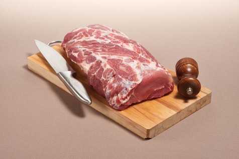 Echine Porc Désossée 1.8/2.6Kg 3/4 pièces 
